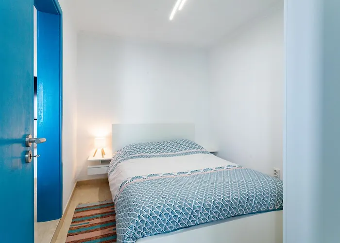 Cozy House 5 Minutes From The - Caparica *